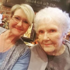 Meet your Posher, Robin